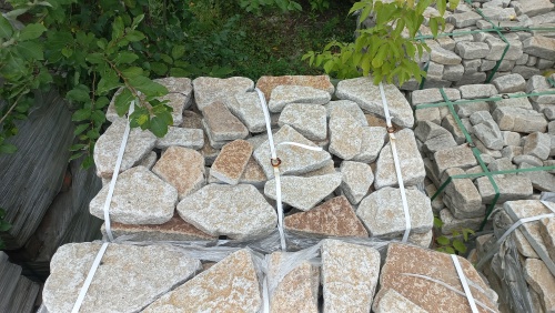 Гранитный плитняк галтованный для парковки купить в Уфе