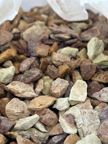 Златолит персиковый декоративная каменная крошка купить в Уфе