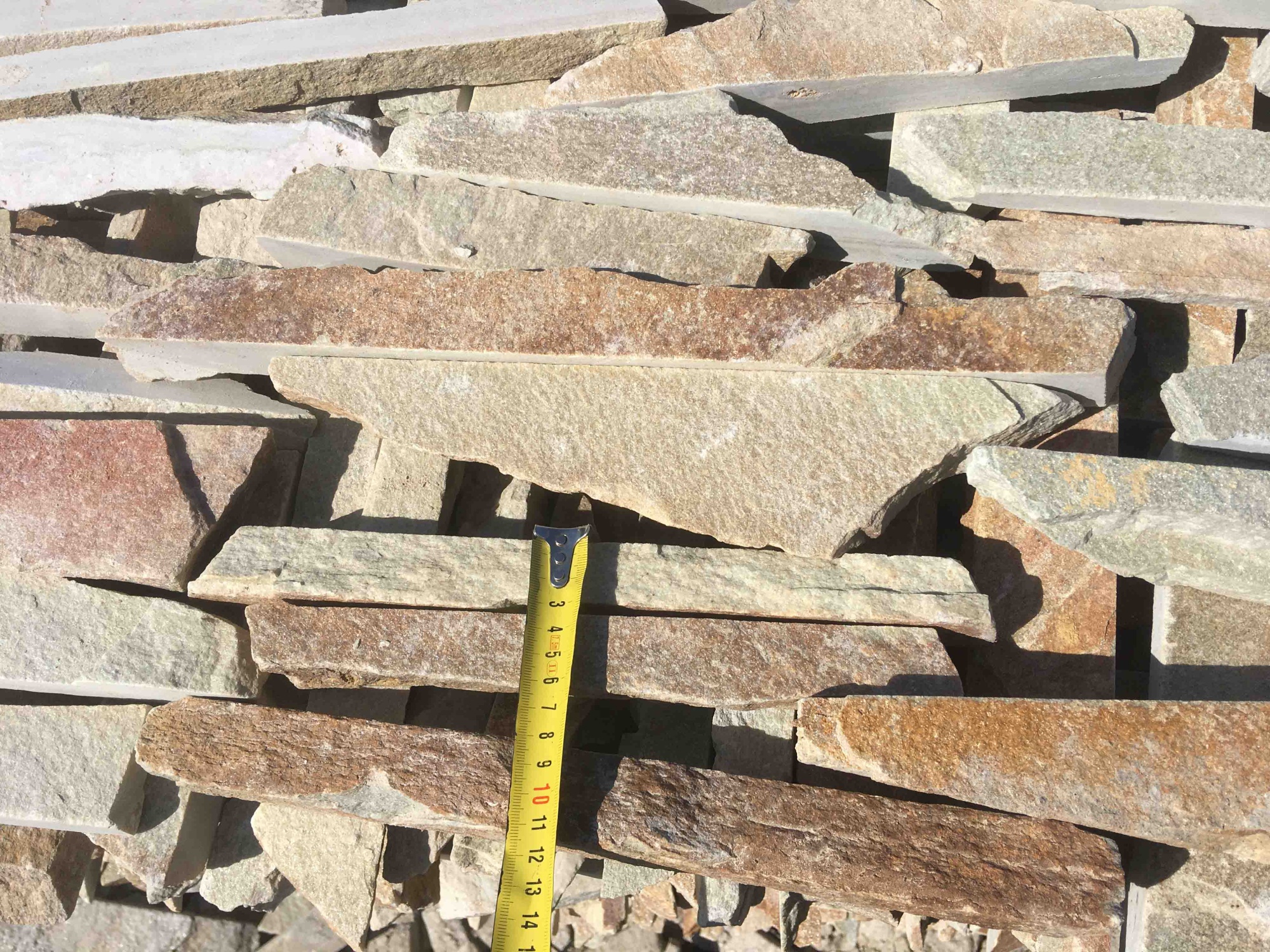 Горбушка златолит золотистый для облицовки купить в Уфе