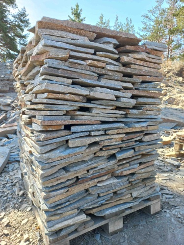 Плитняк златолит серебристый для цоколя, отмостки купить в Уфе