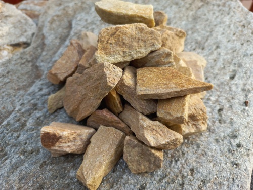 Златолит жёлтый декоративная каменная крошка купить в Уфе