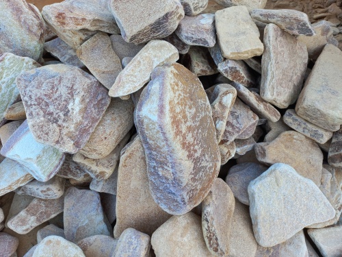 Златолит жёлтый, жёлто-зелёный глыбки и валуны для ланшафтного дизайна купить в Уфе